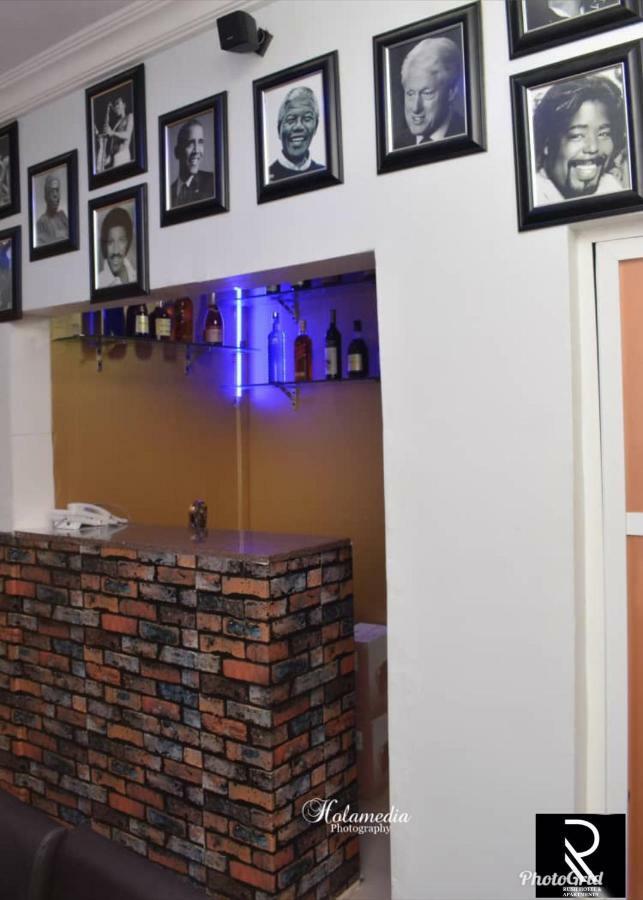 Rush Hotel & Apartments ラゴス エクステリア 写真